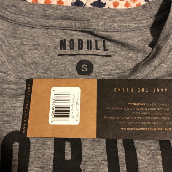 Nobull crop Muscle Tank Size Small - Picture 3 of 4